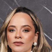 Thays Bomfim